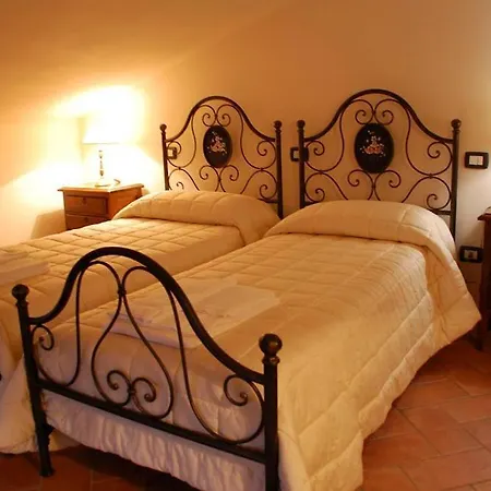 Sleeps 34 Pool Air Con Wifi * Ranciano