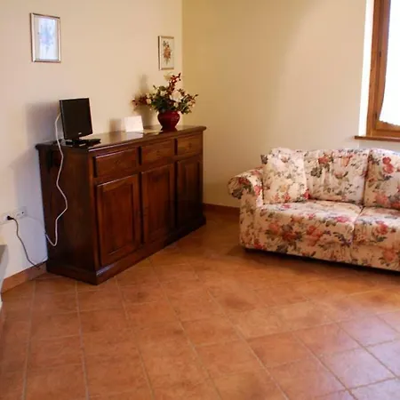 Villa Sleeps 34 Pool Air Con Wifi Ranciano
